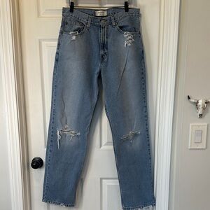 Levi's 550 Light Blue Distressed Straight relaxed Jeans size 32/32